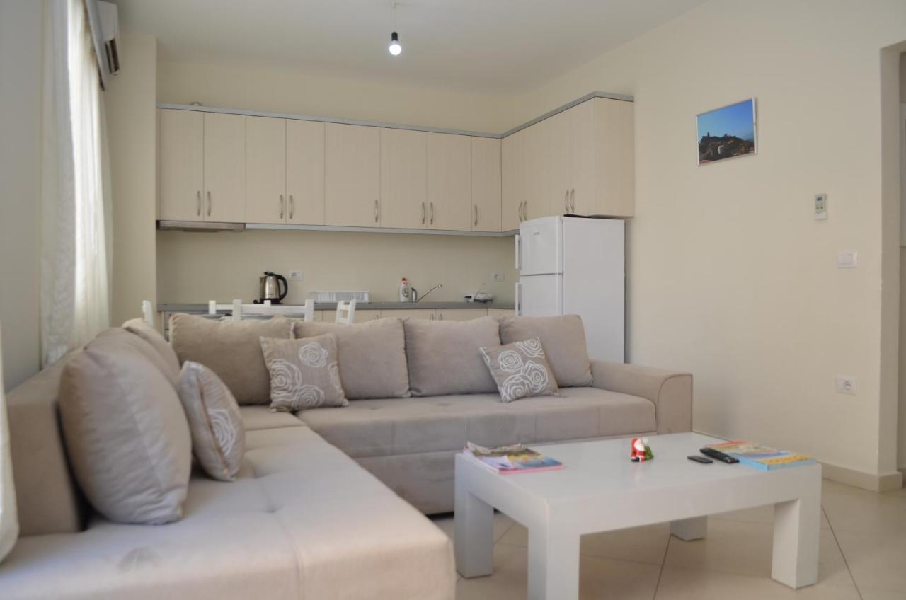 Sejdi Apartments Sarandë エクステリア 写真
