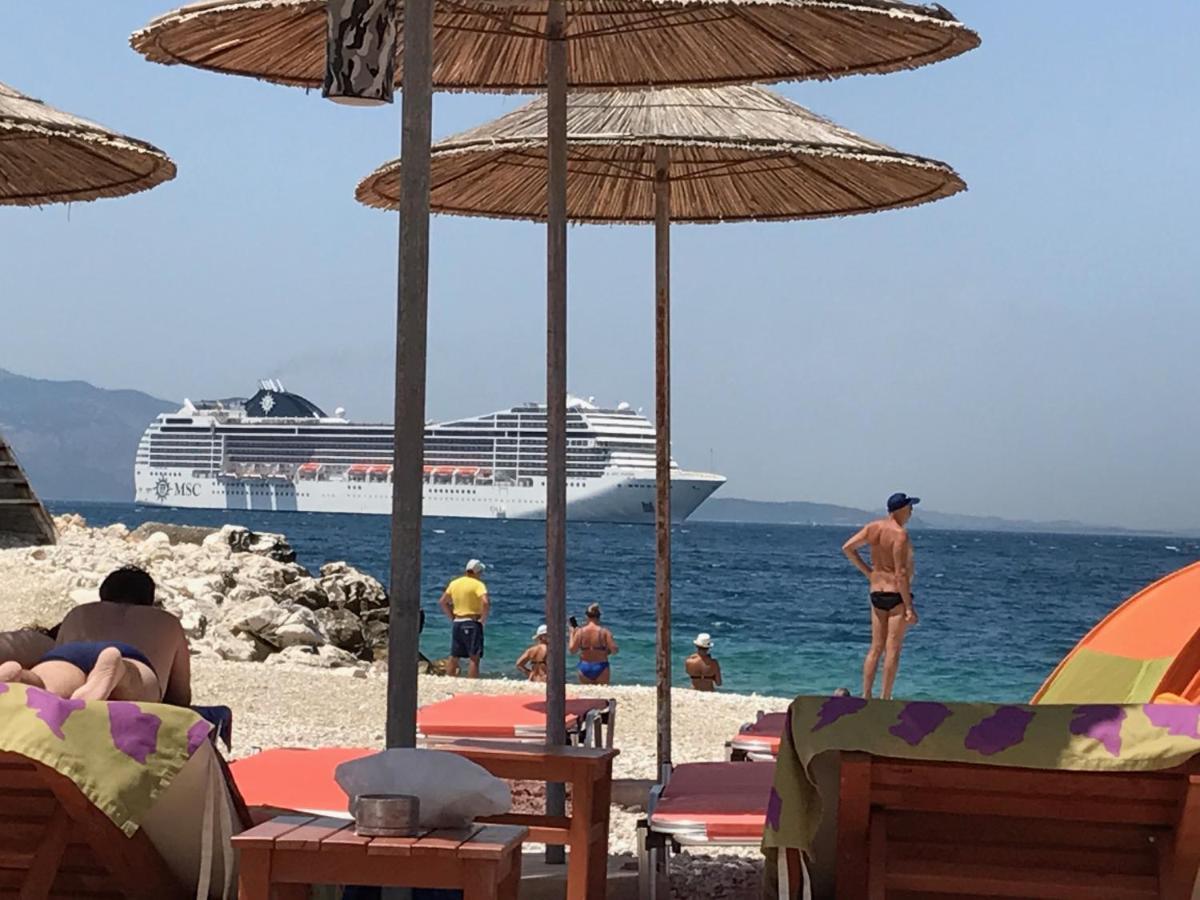 Sejdi Apartments Sarandë エクステリア 写真